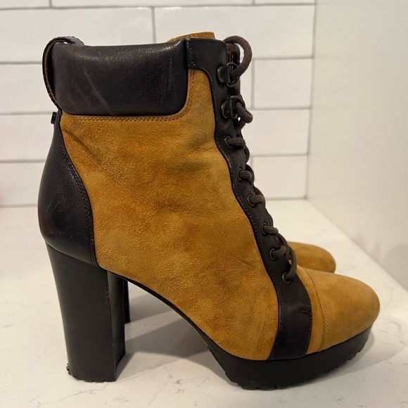 Veronica Beard Axel Lace Up Heeled Hiking Boot. Size 6 US / 36 EU. - Picture 10 of 13